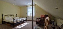 Schlafzimmer Charakteristisches modernes Fehnhaus mit gro�em Grundst�ck