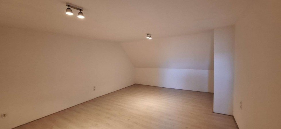 ausgebaute Zimmer Etagenwohnung Weener