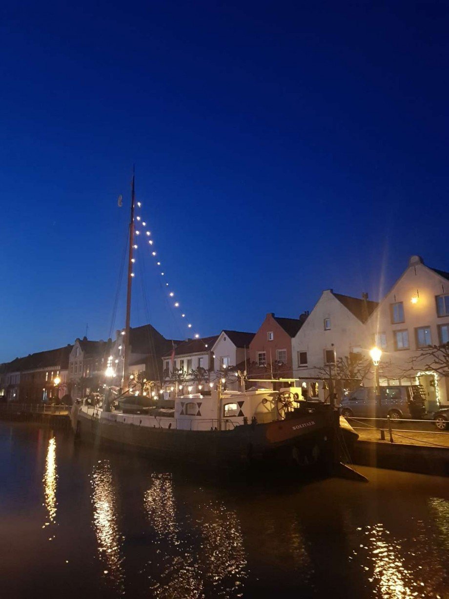 Hafen in der D�mmerung Einfamilienhaus Weener