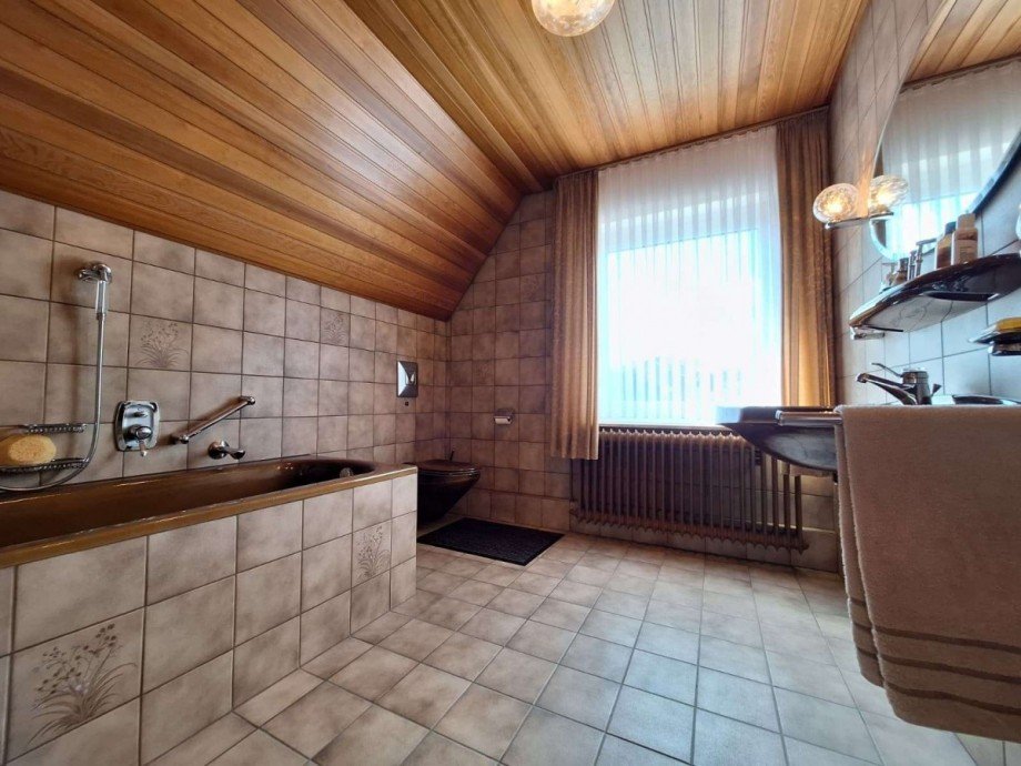 Badezimmer OG Einfamilienhaus Weener