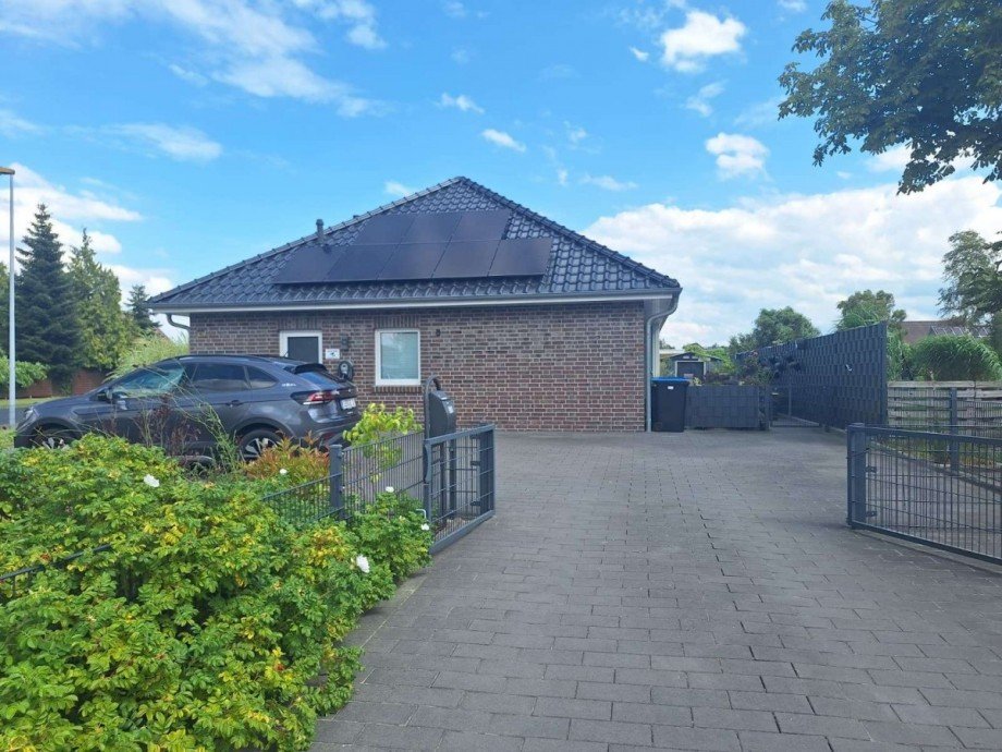 Auffahrt Bungalow Weener