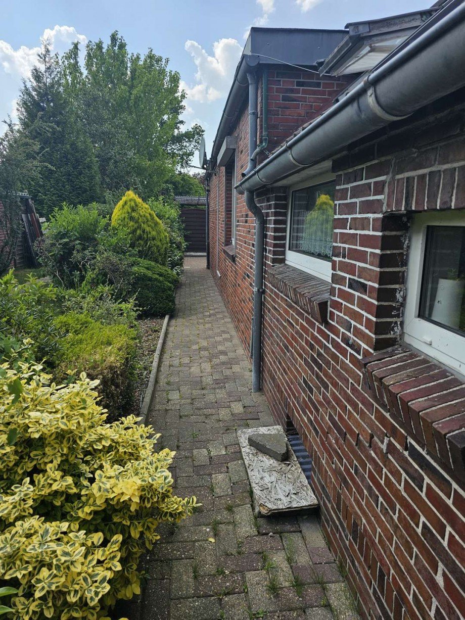 Zugang zur WHG 2+3 Mehrfamilienhaus Jemgum