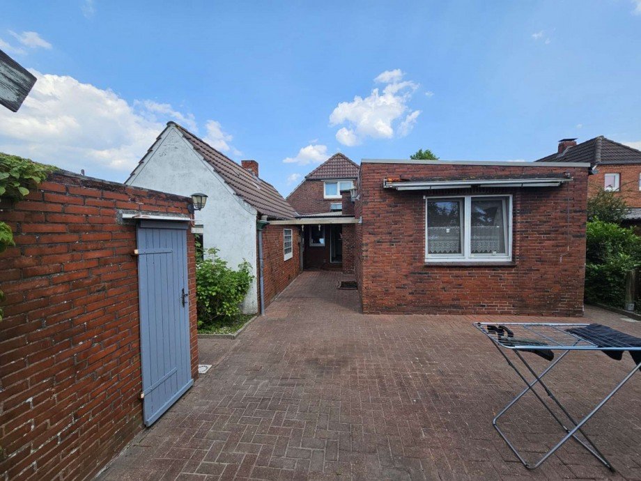 Ansicht hinten Mehrfamilienhaus Jemgum