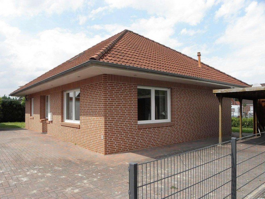 Haus mit Stellplatz Carport Einfamilienhaus Weener
