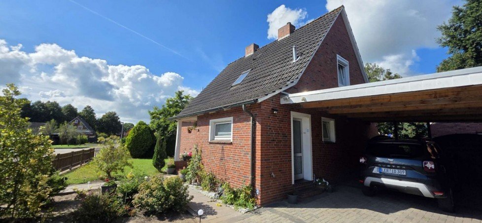 Eingangsbereich und Nebeneingang Einfamilienhaus Weener