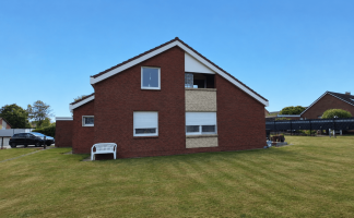 Hauptbild Moderne OG Wohnung in ruhiger Siedlungslage mit Balkon und Anteil Garten !