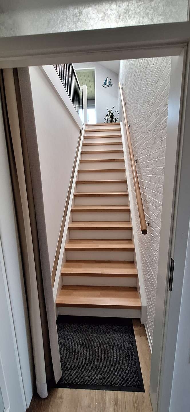 Treppenaufgang Etagenwohnung Weener