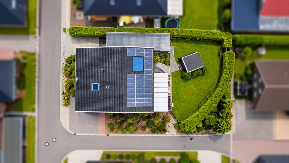 Drohnenaufnahme Einfamilienhaus Weener