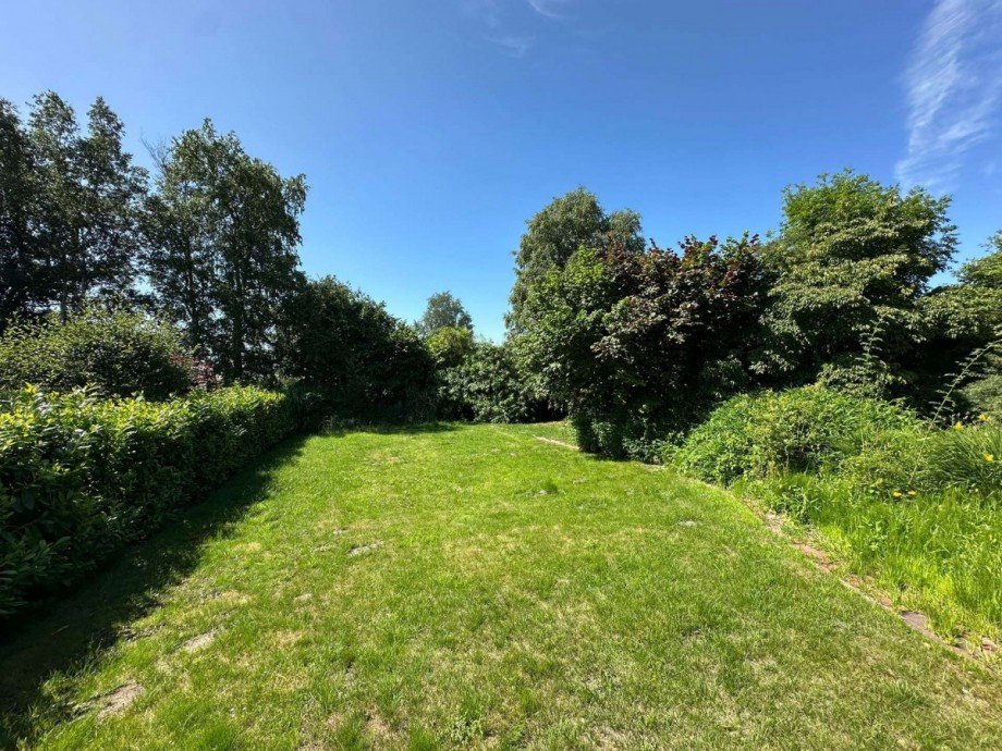 Gr�nfl�che Einfamilienhaus Weener