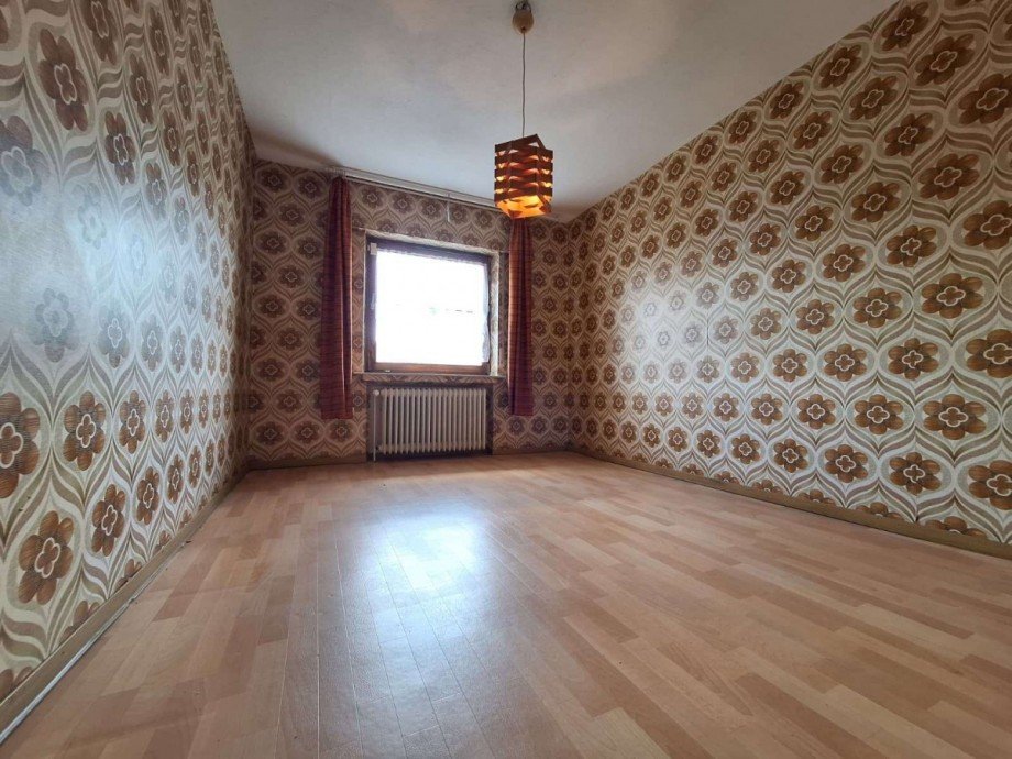 Zimmer 3 OG Einfamilienhaus Weener