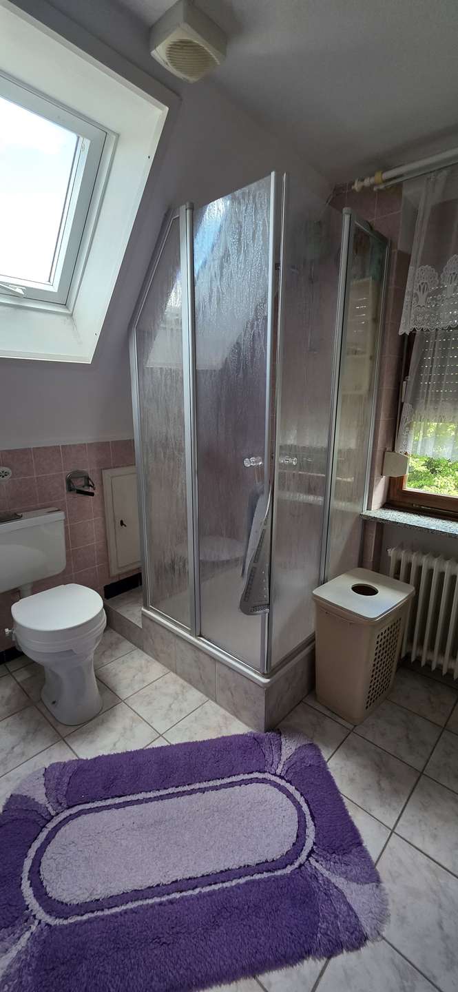 Badezimmer OG Einfamilienhaus Weener