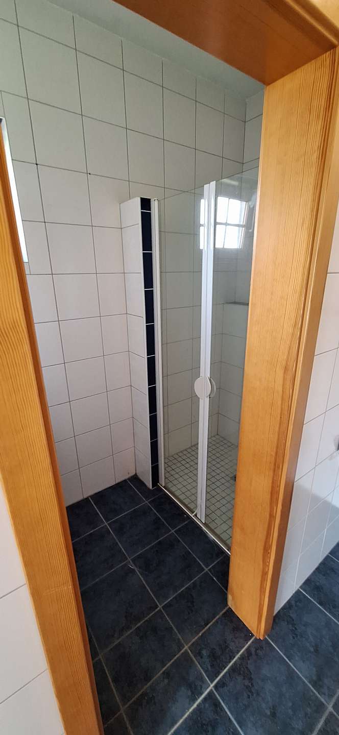 Badezimmer Wohnung Westoverledingen