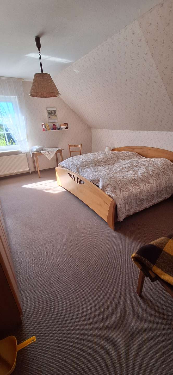 Schlafzimmer OG Einfamilienhaus Bunde