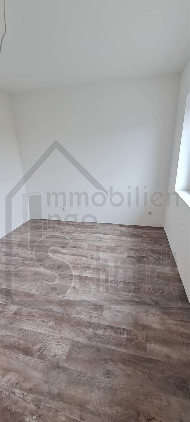 Zimmer I Wohnung Weener