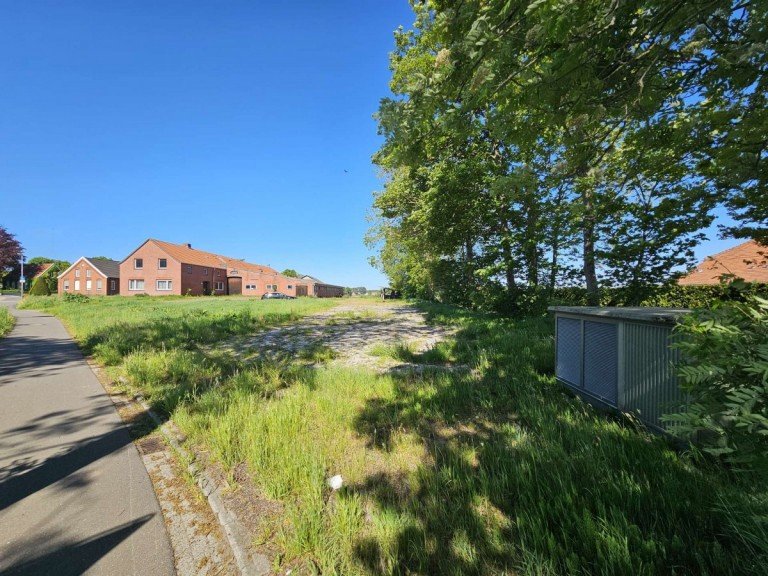 Vorderansicht Weener Grundst�ck Baugrundst�cke im ruhigen Ortsteil von Stapelmoor