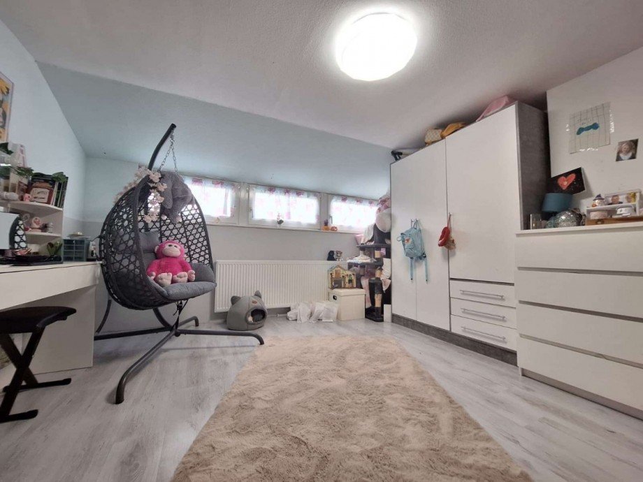 Schlafzimmer OG Doppelhaush�lfte Weener