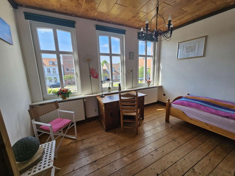 Schlafzimmer OG Einfamilienhaus Weener
