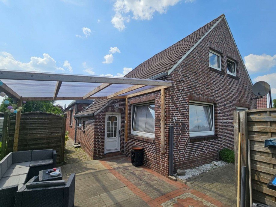 Zugang zur WHG 1 Mehrfamilienhaus Jemgum