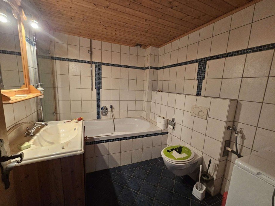 Badezimmer EG Einfamilienhaus Weener