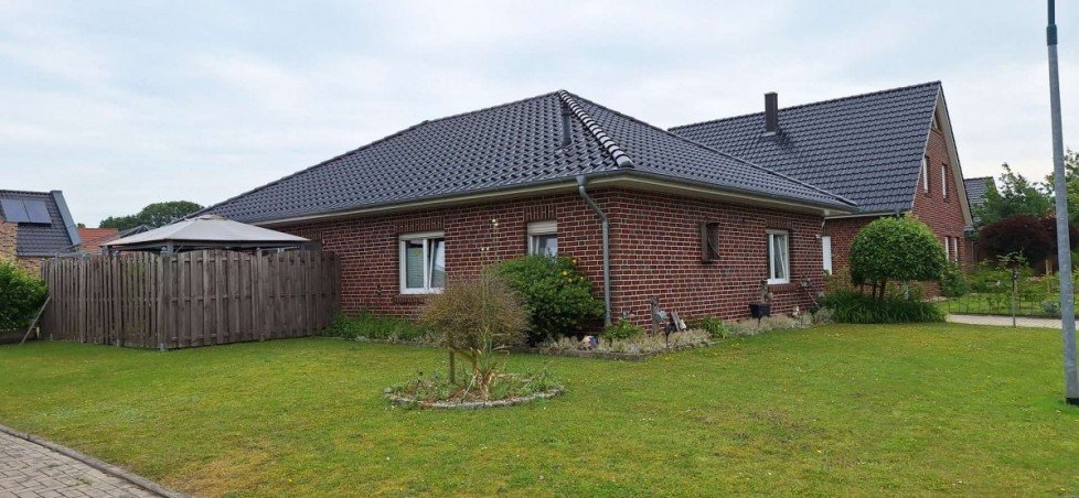 Au�enansicht Bungalow Weener