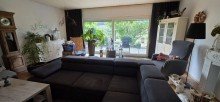 Wohnzimmer EG  Investieren Sie in Geborgenheit: Zweifamilienhaus in familienfreundlicher Siedlung!
