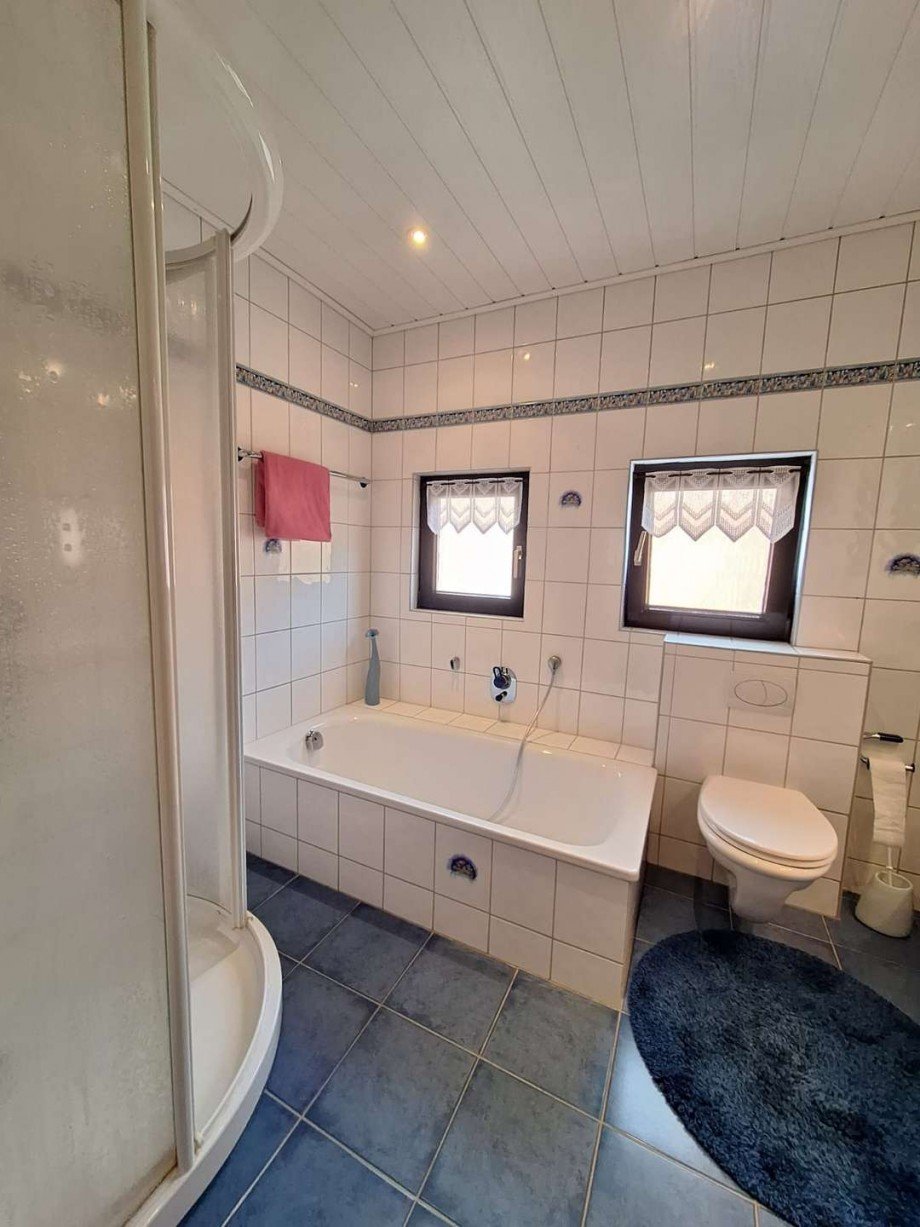 Vollbad EG Haus Weener