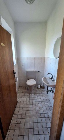 G�ste WC EG Ihr neues Zuhause im Gr�nen: Viel Platz, Komfort und flexible Wohnbereiche