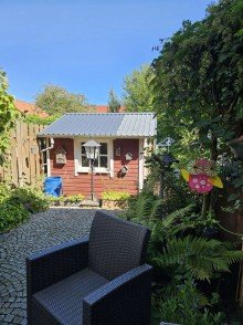Garten Schmuckst�ck am Hafen mit Wintergarten!