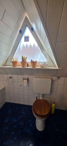 Badezimmer Klein, fein & mitten in Weener - charmante Doppelhaush�lfte mit Terrasse & Garage